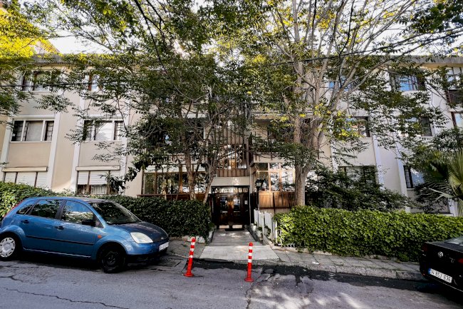 Erdoğan Özkardeşler Sokak Saray Apartmanı