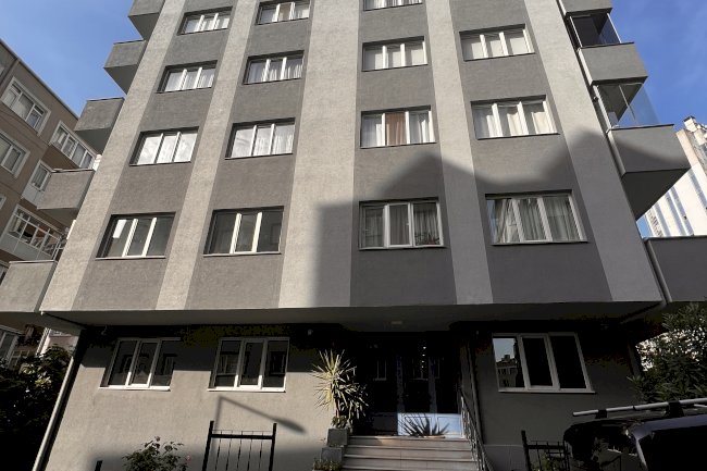Hamidiye Sokak Hakan Apartmanı