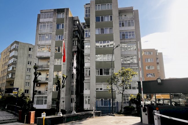 Vefa bayırı Sokak Yıldız Sitesi