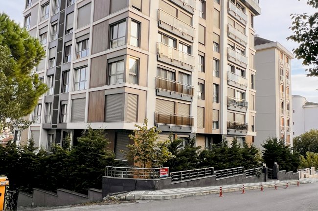 Hayat Güzeldir Apartmanı Erdoğan Özkardeşler Sokak