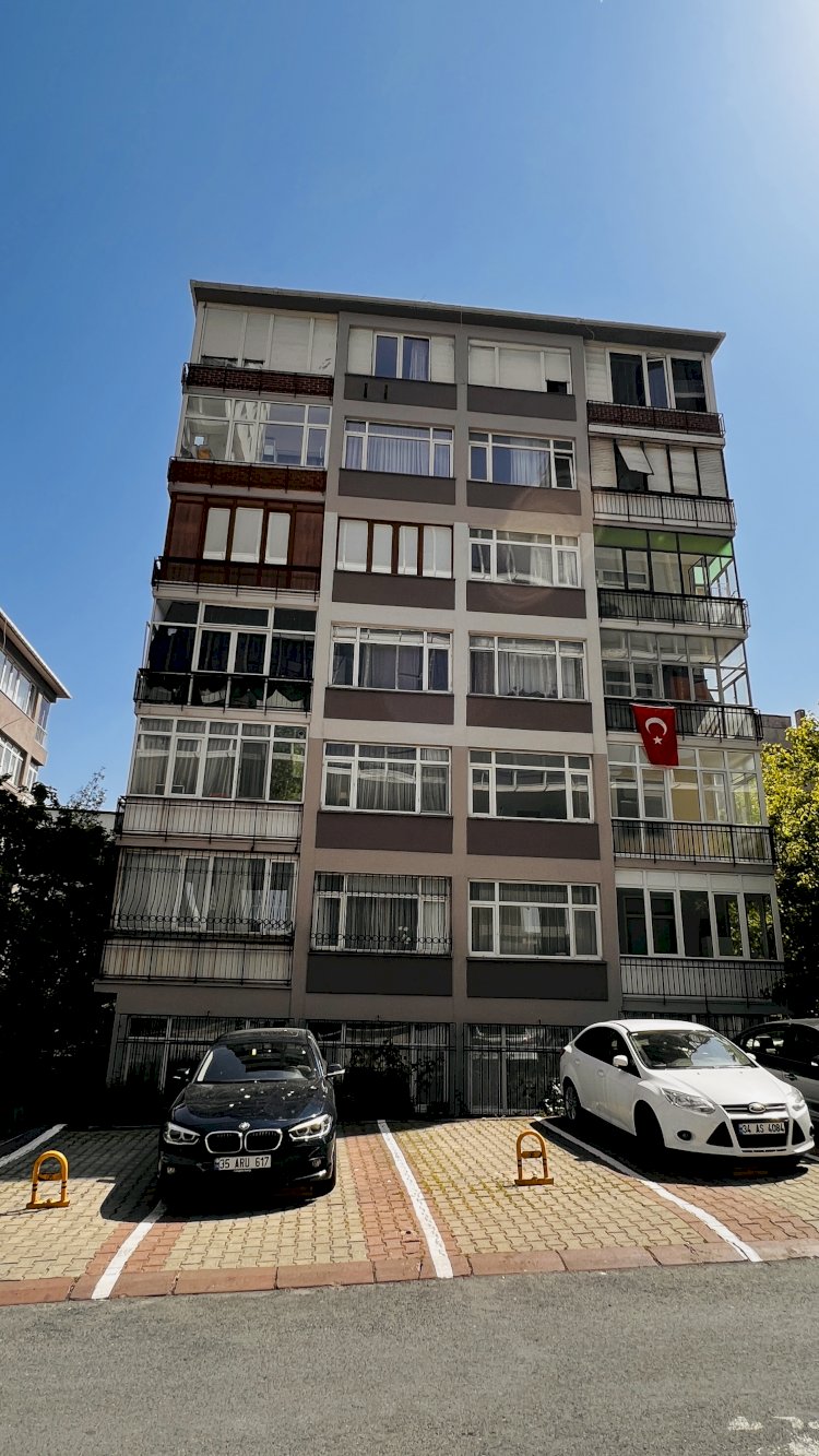 Ali Sami Yen Sokak Murat Apartmanı