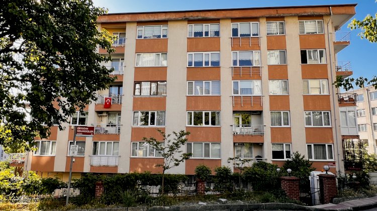 Ertem Sokak Aycibin Blokları