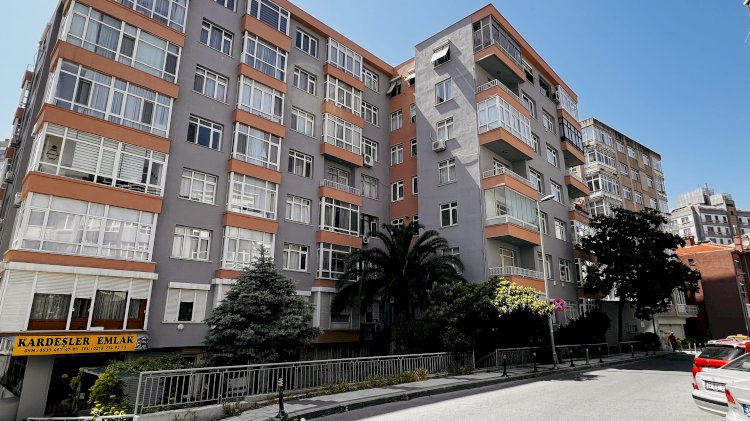 Fahri Gizden Sokak Hacaloğlu Apartmanı