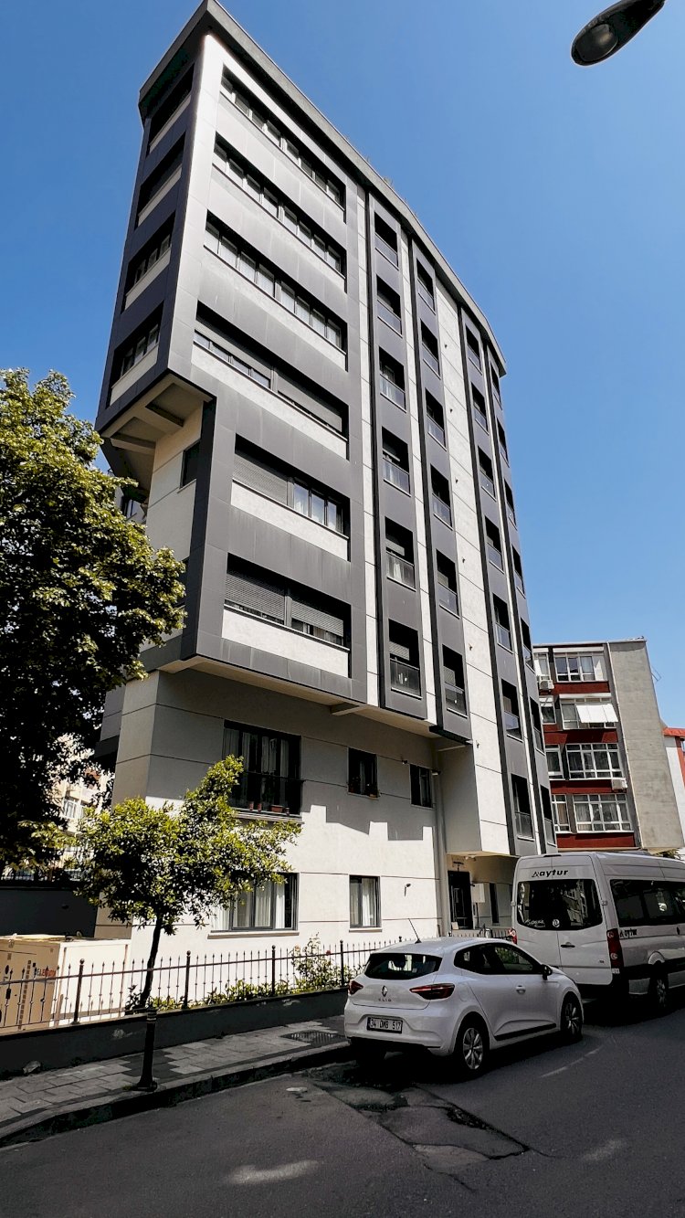 Fahri Gizden Sokak Polat & Refah Apartmanı