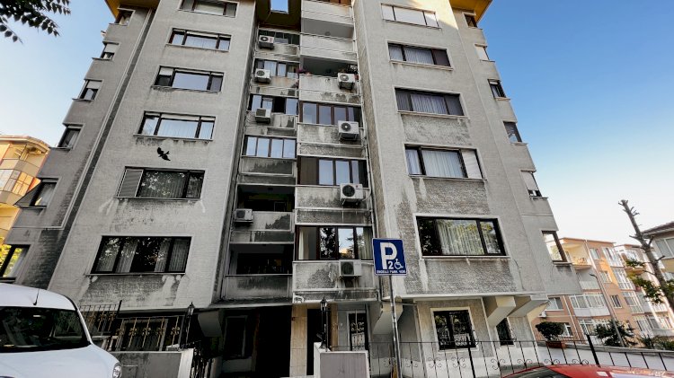 Girne Sokak  Yakup Bey Konağı Apartmanı