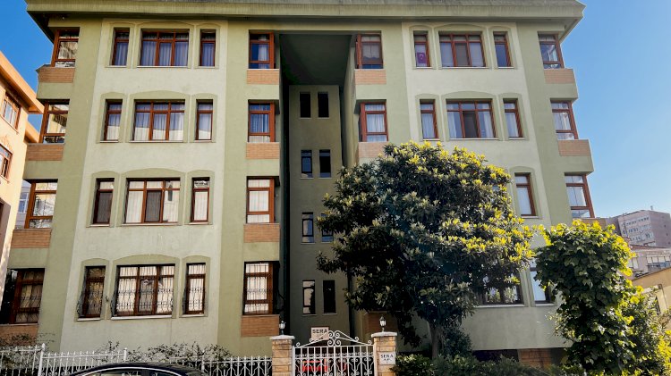Göktürk Sokak Sera Apartmanı