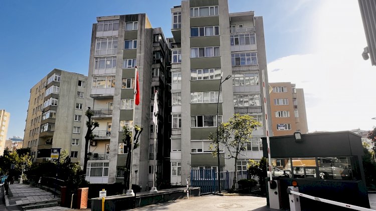 Vefa bayırı Sokak Yıldız Sitesi