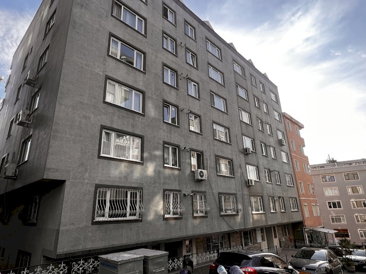 Hamidiye Sokak Kapıcıoğlu Blokları