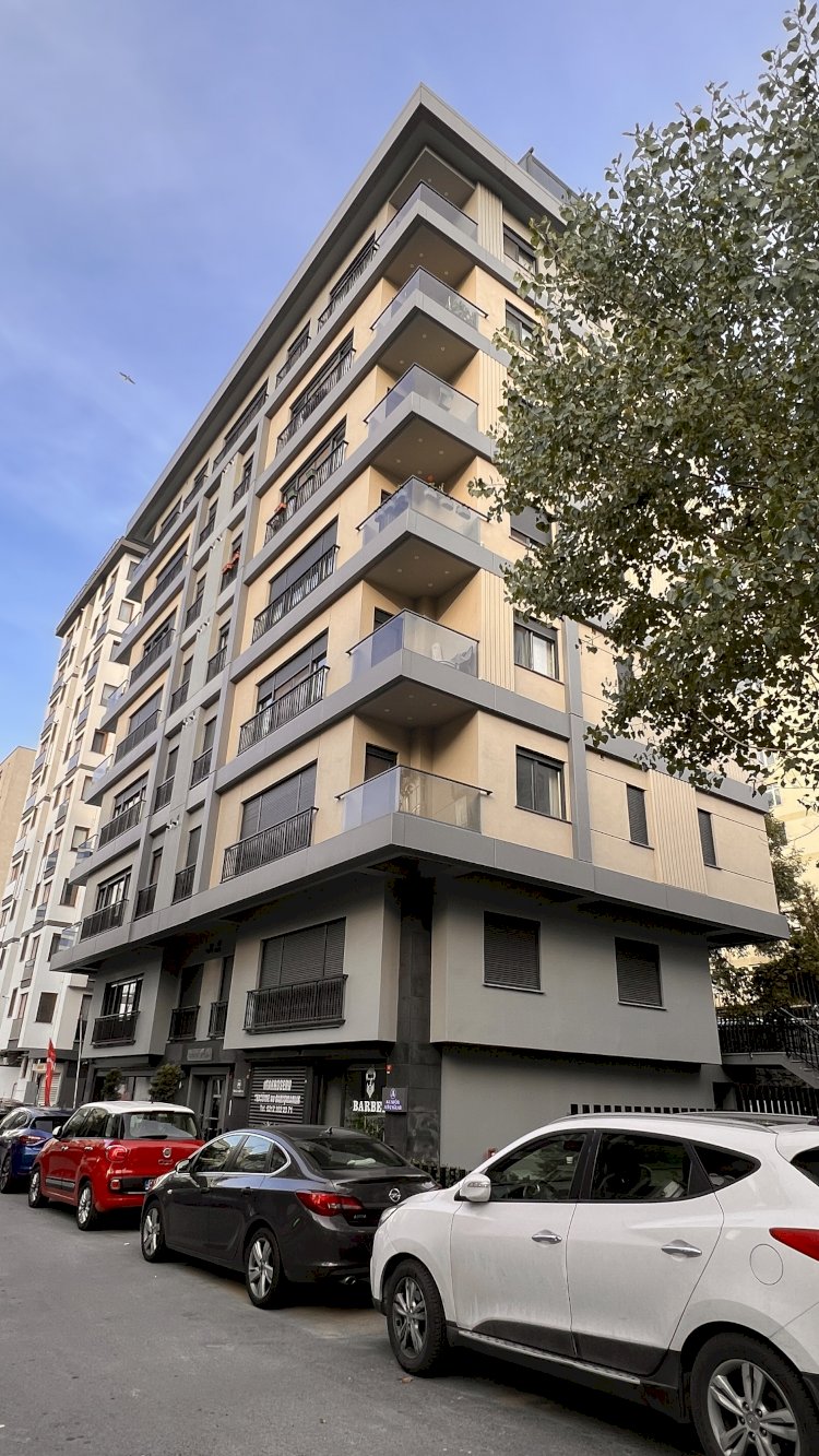 Gayret Apartmanı Vefabey Sokak